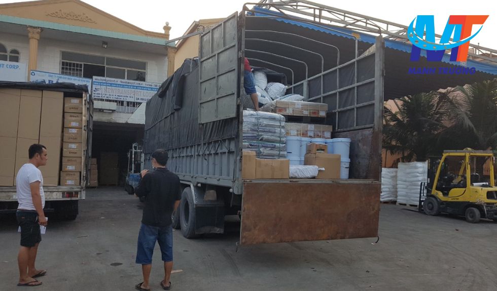 Dịch vụ thuê xe vận chuyển tại Hà Nội đảm bảo chất lượng.
