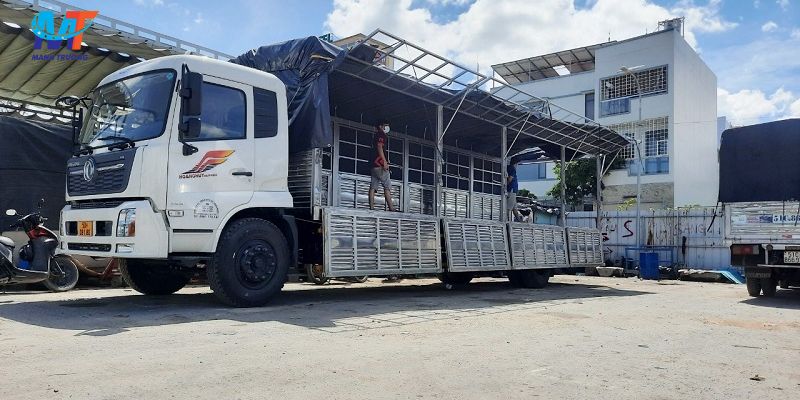Lợi ích của việc sử dụng dịch vụ thuê xe tải 8 tấn chở hàng