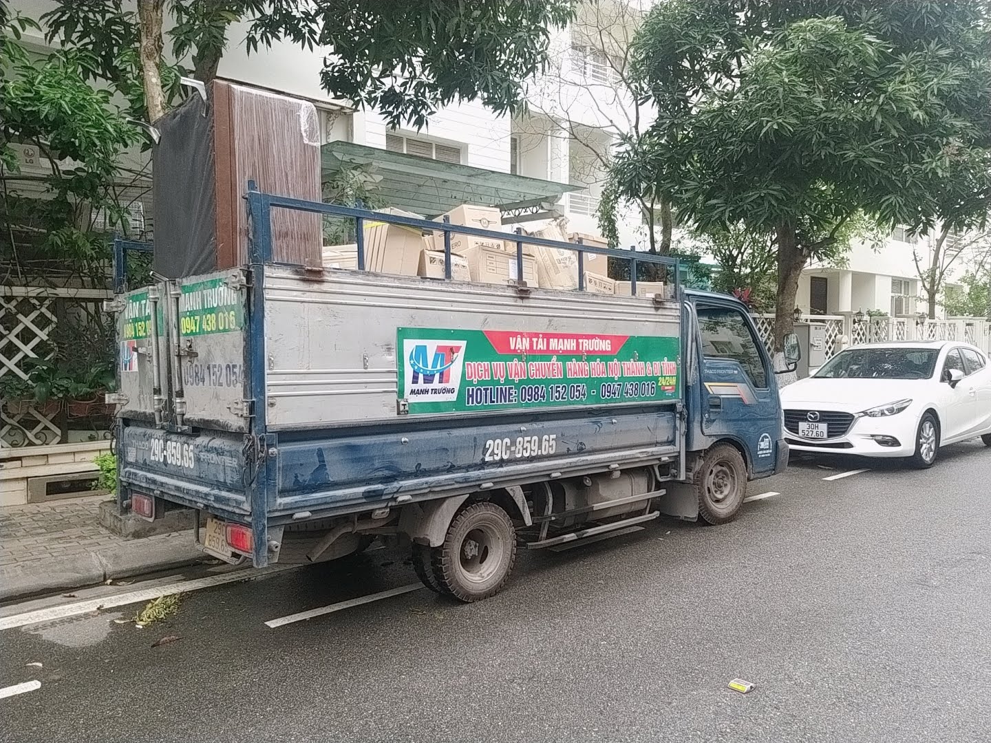 thuê xe tải nhỏ chở hàng tại Hà Nội giá rẻ