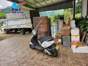Chuyển Nhà Trong Mùa Mưa