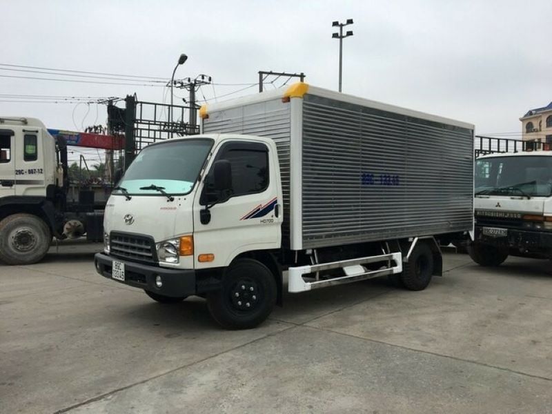thuê xe tải 2 tấn chở hàng